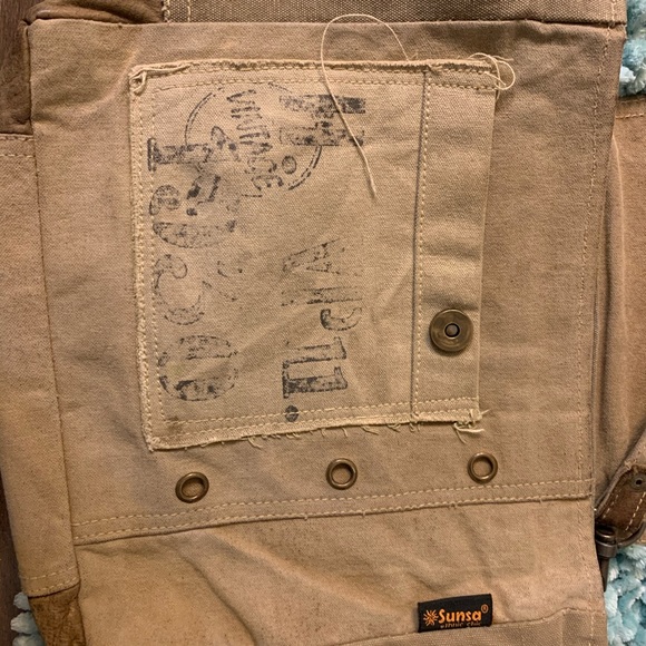 Amazing Canvas and leather bag - Picture 2 of 5